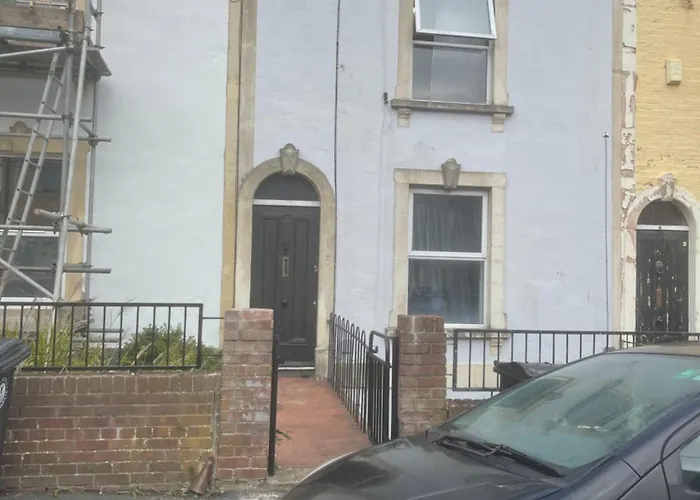 5 Brunswick St - Bedroom 01 Downstairs Maison d'hôtes