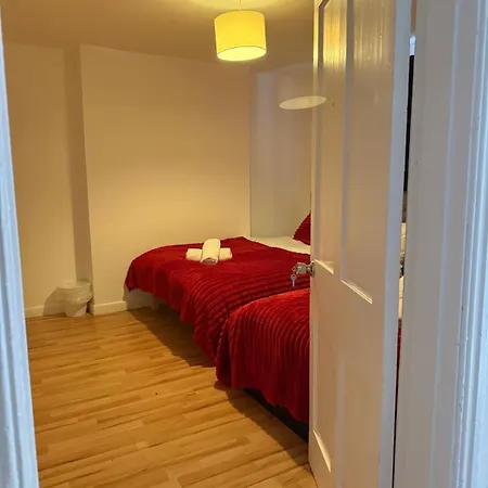 5 Brunswick St - Bedroom 01 Downstairs Penzion Bristol